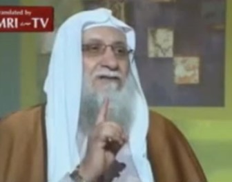 Muzułmański duchowny tłumaczy, w jaki sposób mężowie powinni bić swoje żony