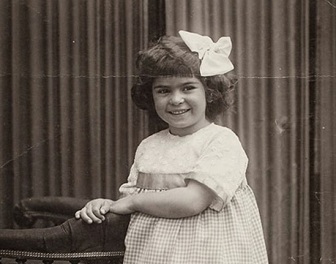 Młodziutka Frida Kahlo w obiektywie swojego ojca fotografa